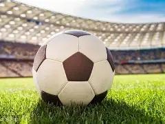 詹皇戴发带,战旗飘扬,联盟震撼,皇冠体育app下载,皇冠体育官网,澳门皇冠体育,bet皇冠体育在线